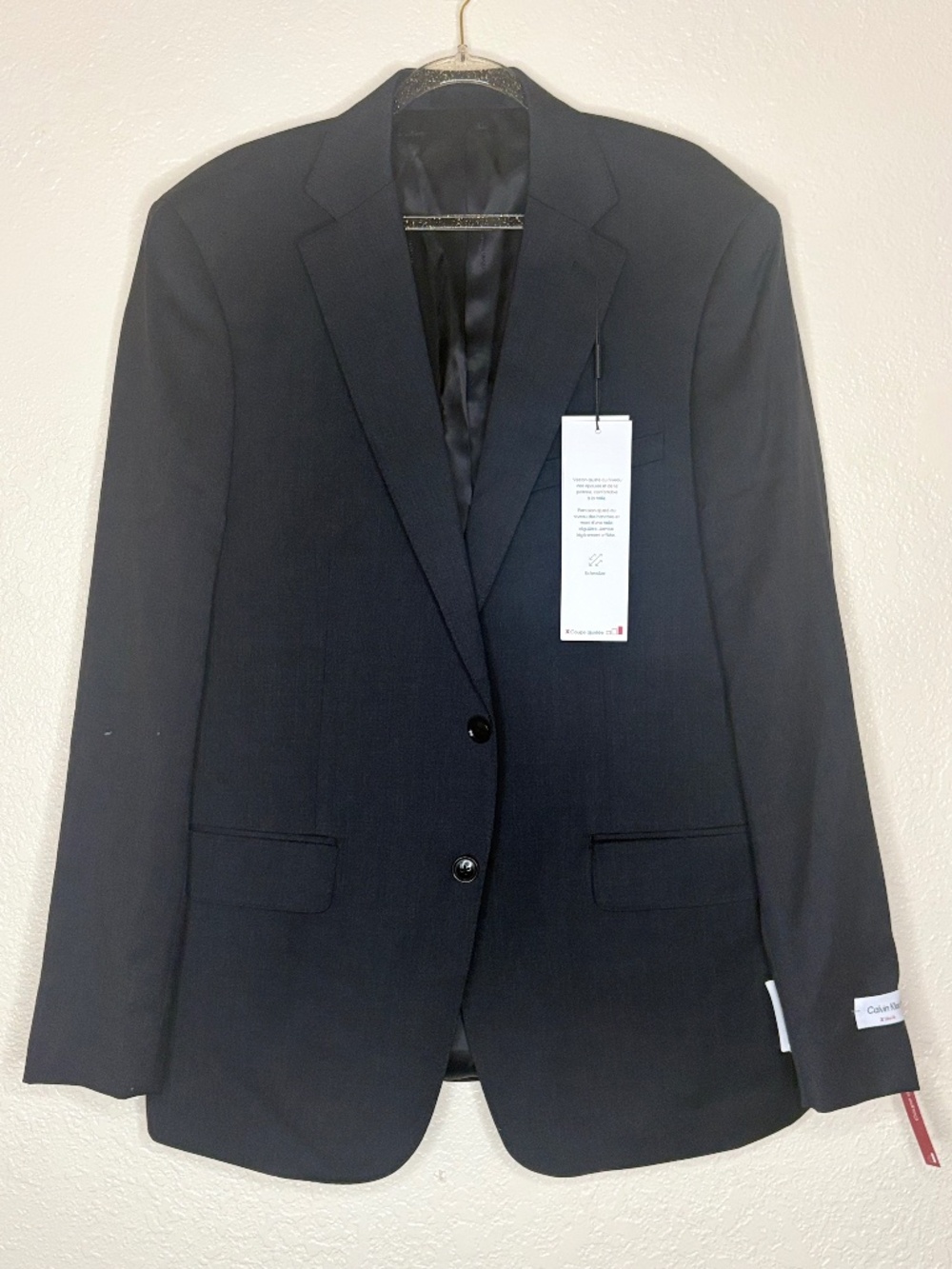 Calvin Klein Men's Slim Fit 100% Wool Charcoal Suit 42R
